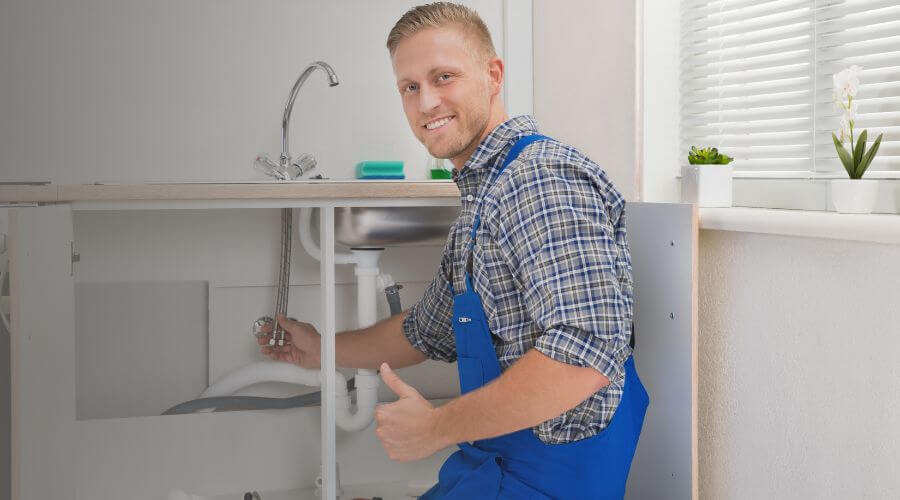Expert burst pipe repair services in Wauregan, CT